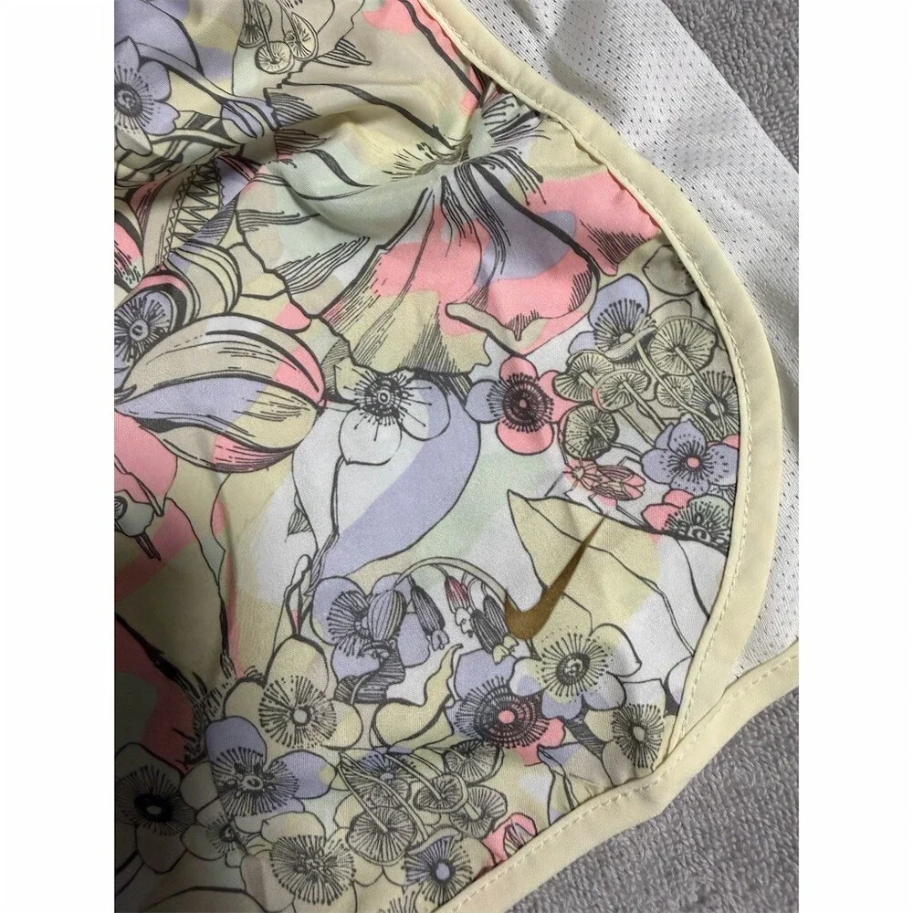 Nike Dri-FIT Tempo Girls XL Running Shorts Floral Yellow Pink Mesh Panels